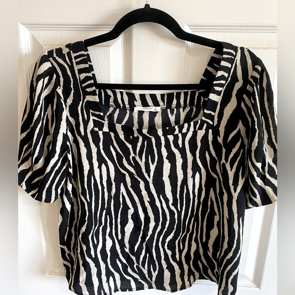 Zebra square neck Timing blouse